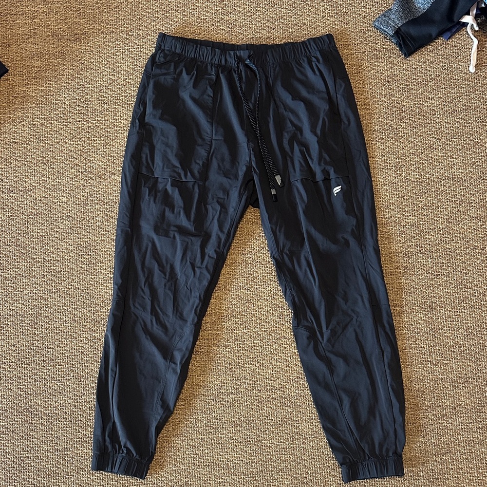Fabletics Men's Black Joggers
